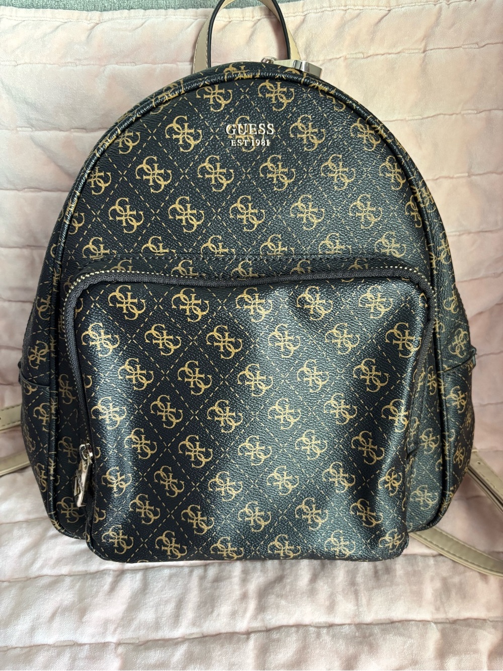 Guess Rylan Backpack - Picture 2 of 10